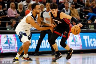 那不勒斯的 那不勒斯的