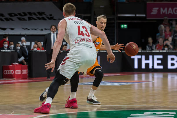 10轮比赛 10轮比赛